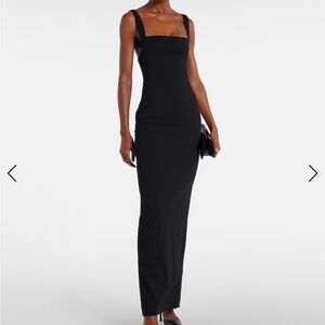 Elegant Black Evening Gown